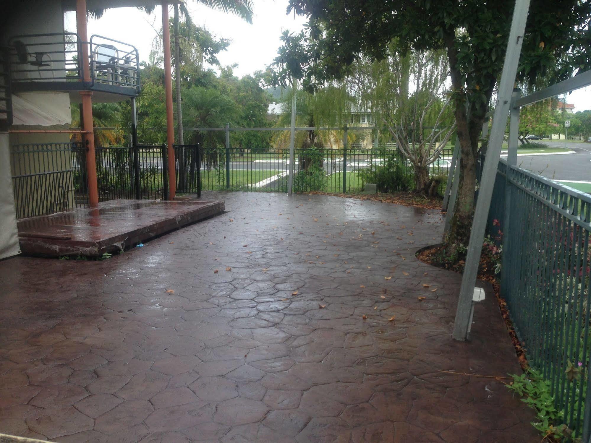 Tropical Queenslander Cairns Dış mekan fotoğraf